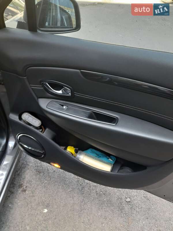 Універсал Renault Megane 2012 в Дніпрі