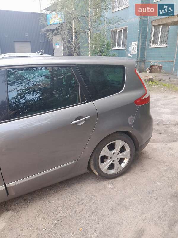 Універсал Renault Megane 2012 в Дніпрі