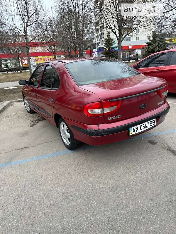 Седан Renault Megane 2002 в Харькове