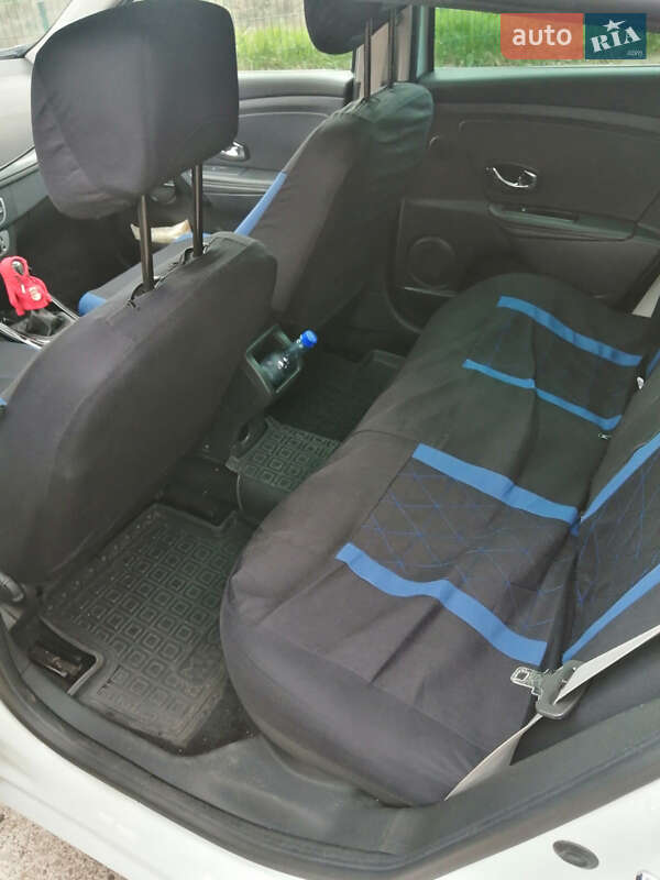 Універсал Renault Megane 2013 в Кривому Розі