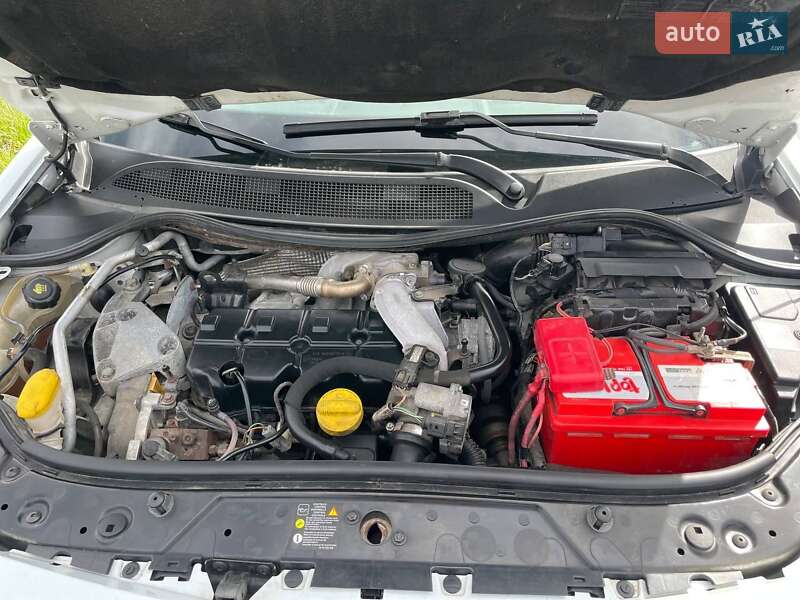 Седан Renault Megane 2008 в Дубно