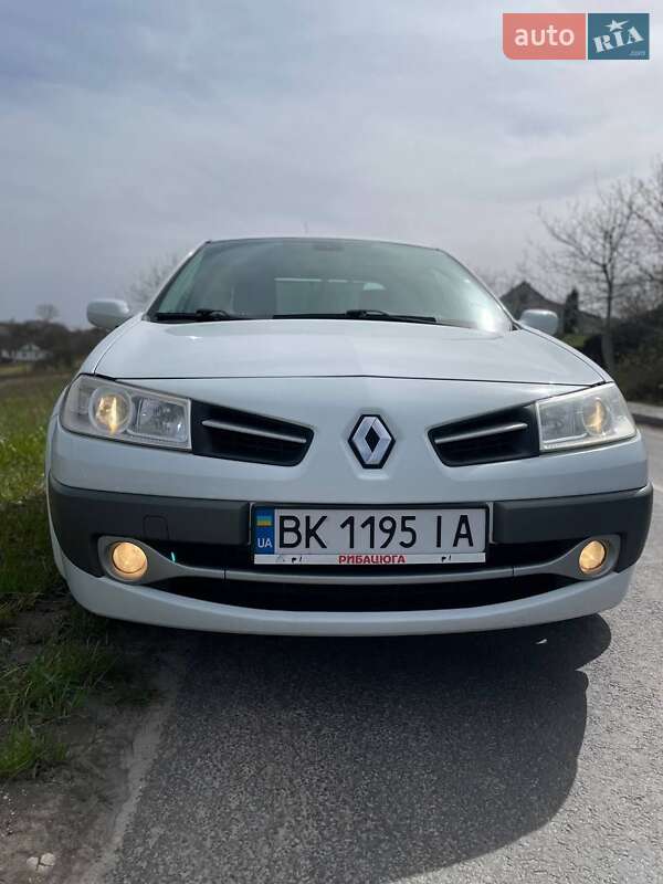 Седан Renault Megane 2008 в Дубно