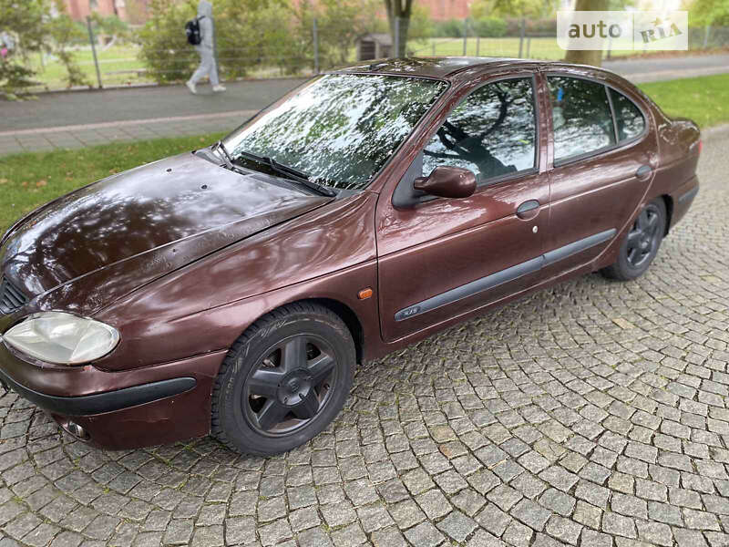 Renault Megane 2000