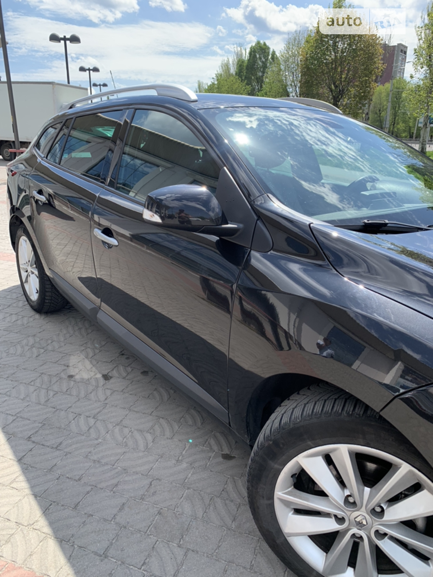 2010 Renault Megane - мініатюра 8