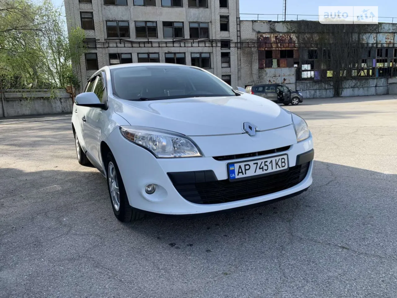 2011 Renault Megane - мініатюра 27