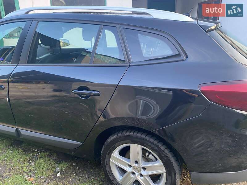 Универсал Renault Megane 2013 в Дубно фото 14 Универсал Renault Megane 2013 в Дубно