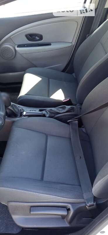 Хэтчбек Renault Megane 2011 в Львове