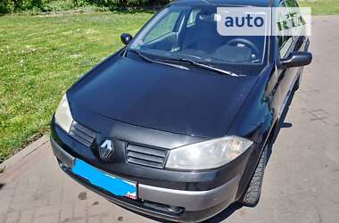 Седан Renault Megane 2003 в Нововолынске