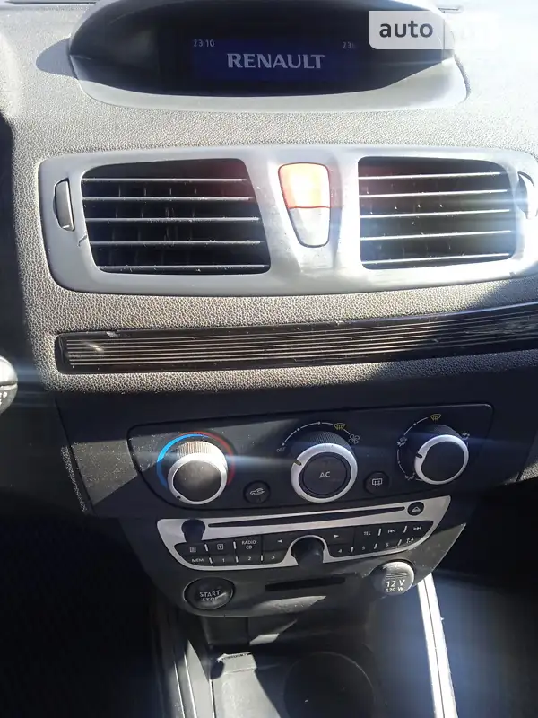 Renault Megane 2011 VIN VF1KZ1A0545593962 фото оголошення 29 з 94