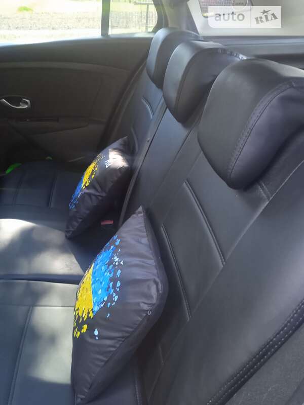 Універсал Renault Megane 2011 в Чернігові