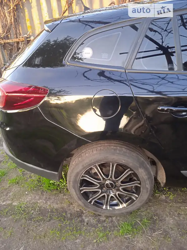 Renault Megane 2011 VIN VF1KZ1A0545593962 фото оголошення 4 з 94