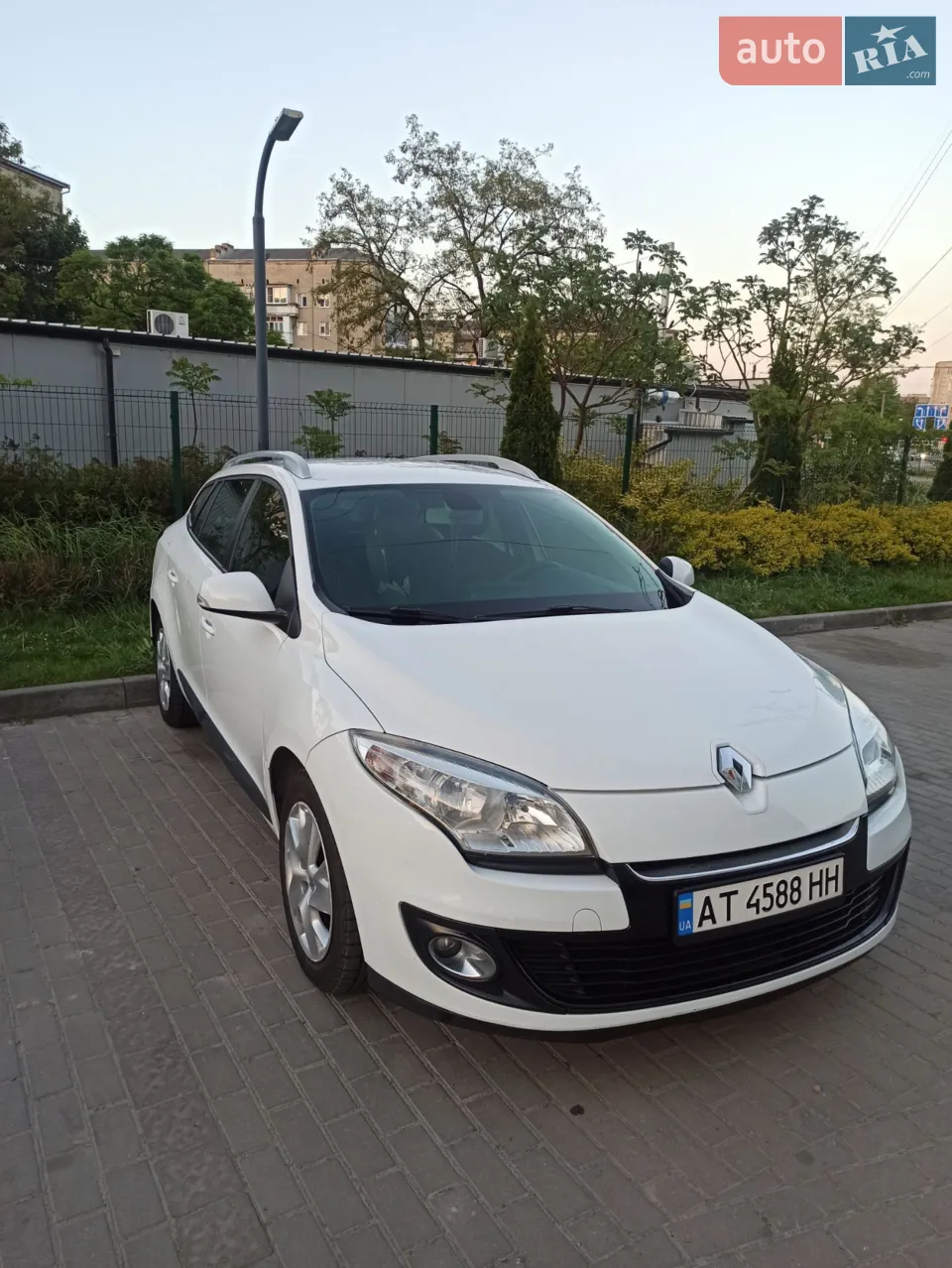 2013 Renault Megane - мініатюра 14