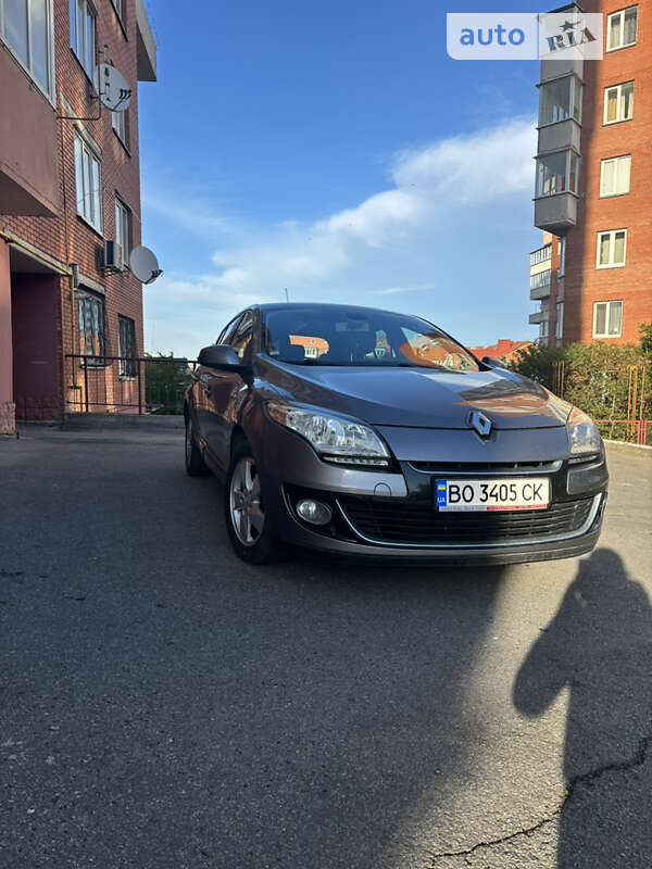 Хэтчбек Renault Megane 2012 в Тернополе