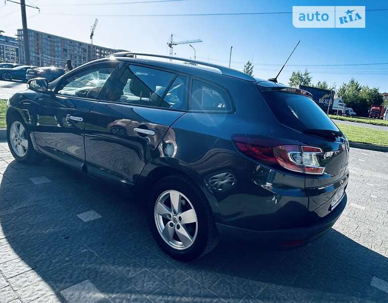 Універсал Renault Megane 2010 в Ужгороді