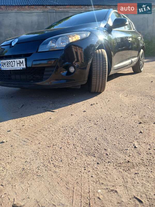 Хетчбек Renault Megane 2011 в Коростені фото 2 Хетчбек Renault Megane 2011 в Коростені