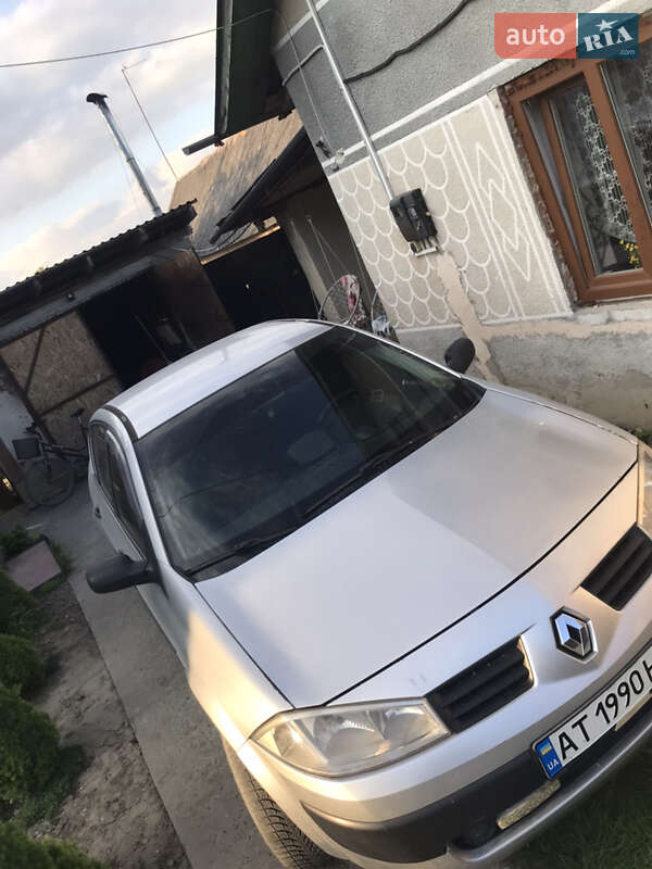 Седан Renault Megane 2005 в Рогатине