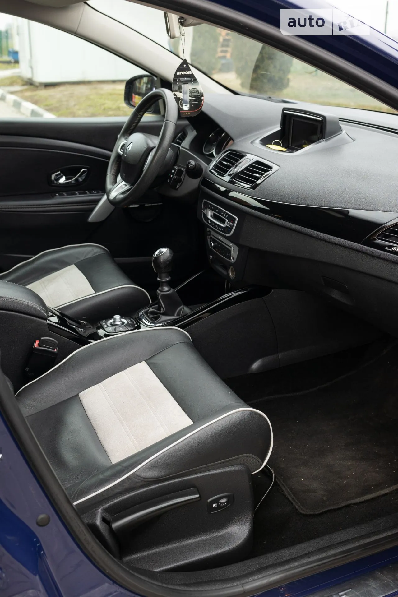 2012 Renault Megane - мініатюра 79