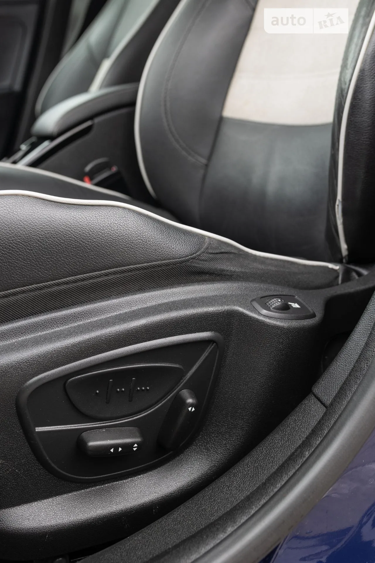 2012 Renault Megane - мініатюра 94