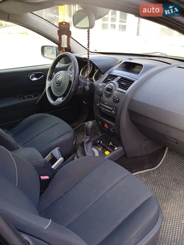 Універсал Renault Megane 2004 в 