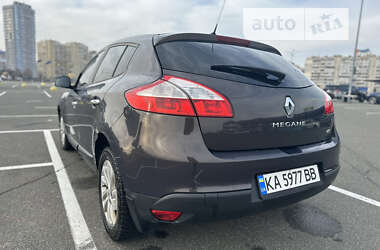 Хэтчбек Renault Megane 2014 в Киеве