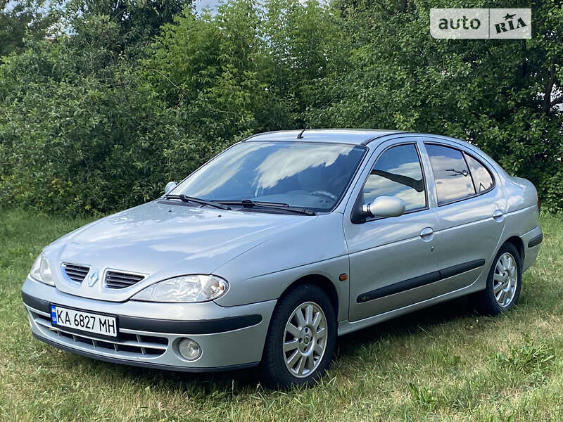 Седан Renault Megane 2003 в Борисполе