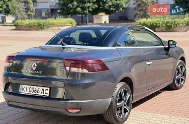 Кабриолет Renault Megane 2011 в 