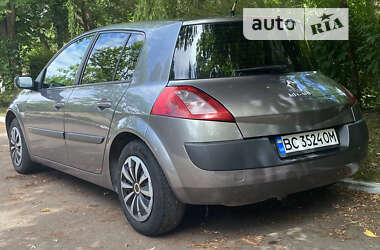 Хэтчбек Renault Megane 2002 в Дрогобыче