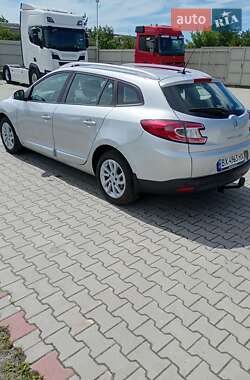 Универсал Renault Megane 2013 в Староконстантинове