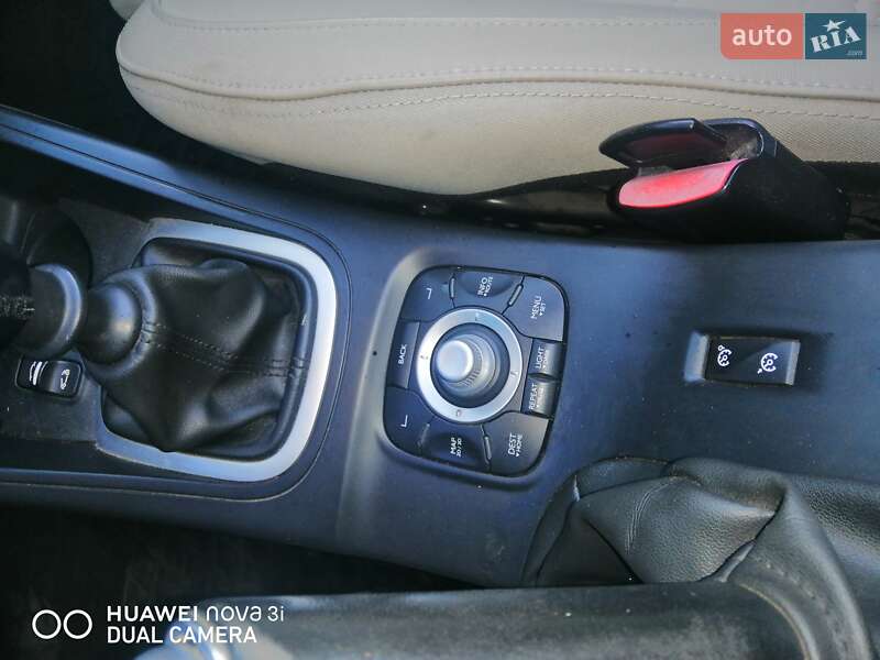 Кабриолет Renault Megane 2012 в Днепре фото 18 Кабриолет Renault Megane 2012 в Днепре