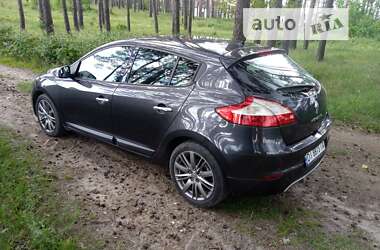 Хетчбек Renault Megane 2011 в Вараші