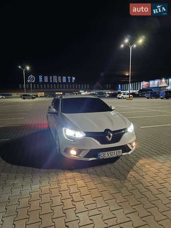Універсал Renault Megane 2017 в Чернівцях