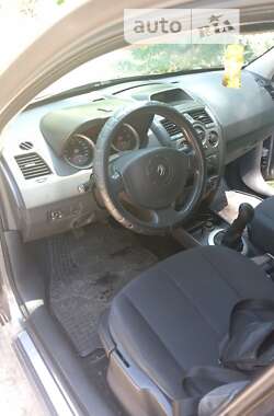 Седан Renault Megane 2003 в Днепре