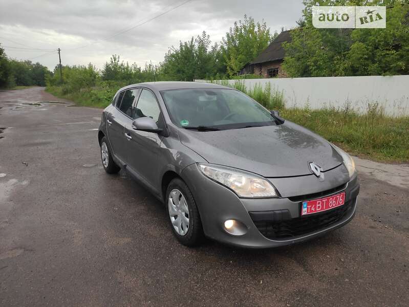 Хетчбек Renault Megane 2008 в Нововолинську