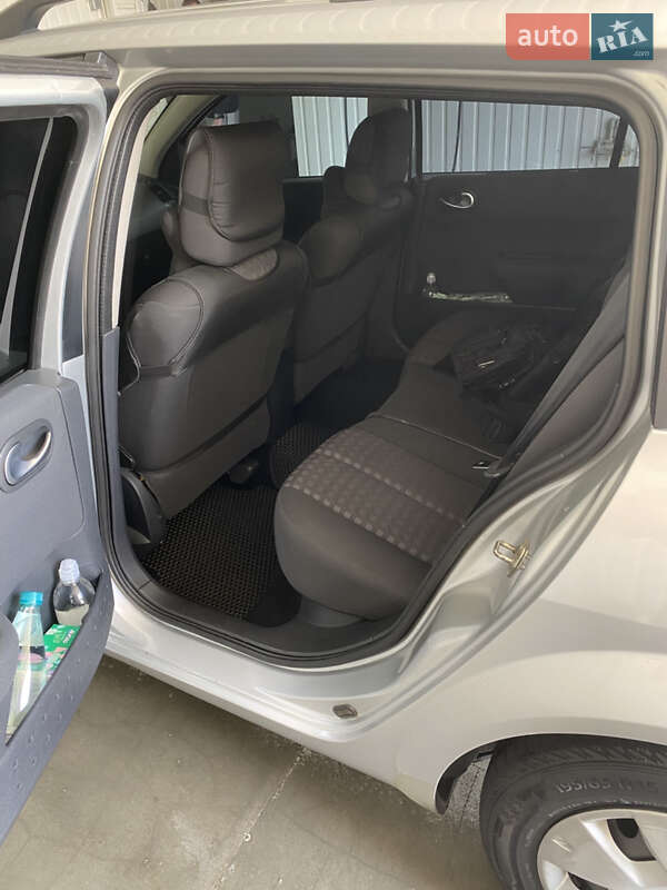 Універсал Renault Megane 2006 в Рівному