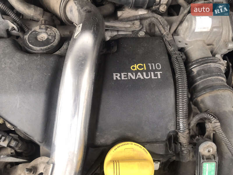 Хетчбек Renault Megane 2011 в Шептицькому фото 22 Хетчбек Renault Megane 2011 в Шептицькому