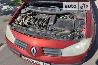 Седан Renault Megane 2004 в Днепре