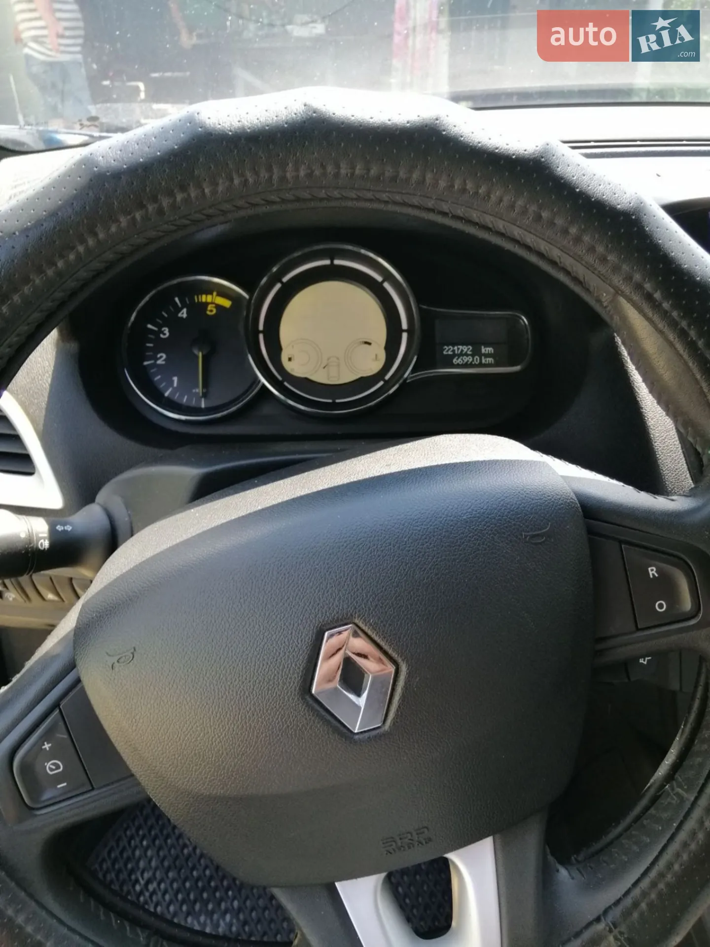 2011 Renault Megane - мініатюра 10