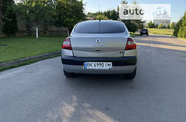 Седан Renault Megane 2005 в Ровно