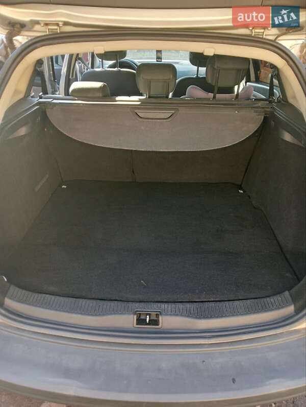 Универсал Renault Megane 2009 в Луцке фото 7 Универсал Renault Megane 2009 в Луцке