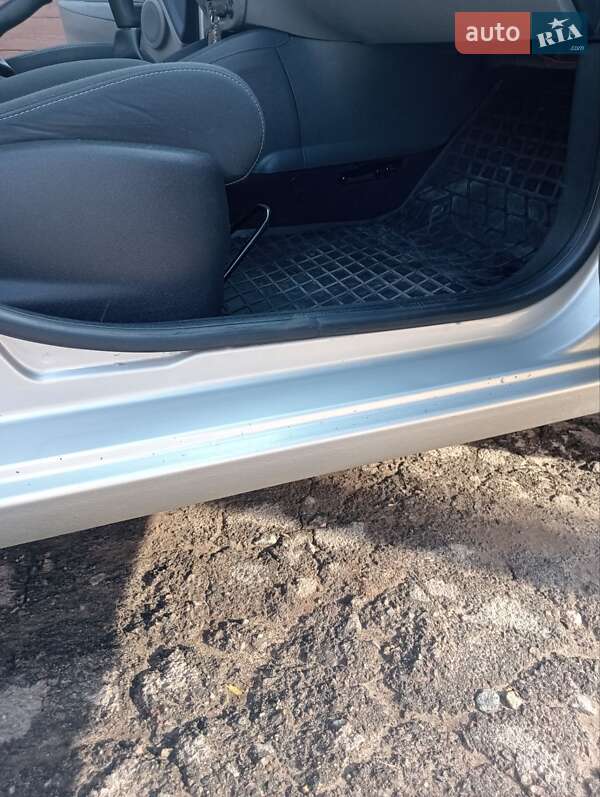 Универсал Renault Megane 2009 в Луцке фото 15 Универсал Renault Megane 2009 в Луцке