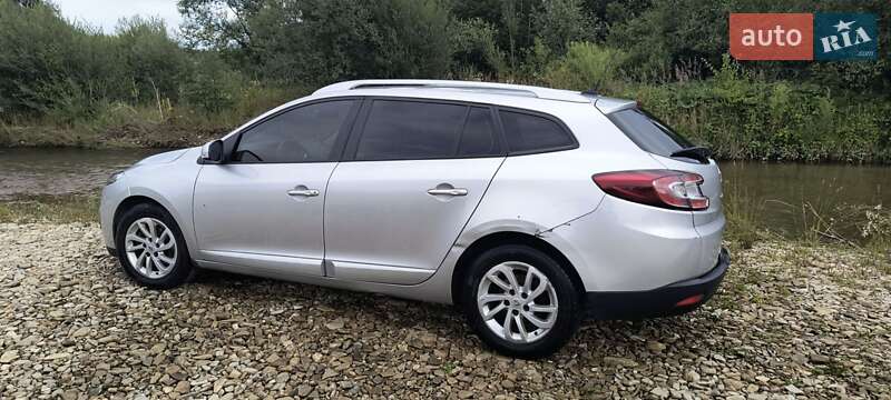 Универсал Renault Megane 2013 в Дрогобыче фото 10 Универсал Renault Megane 2013 в Дрогобыче