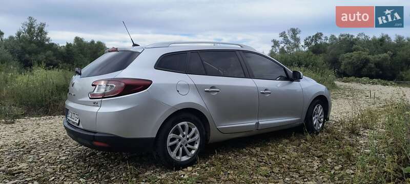 Универсал Renault Megane 2013 в Дрогобыче фото 11 Универсал Renault Megane 2013 в Дрогобыче