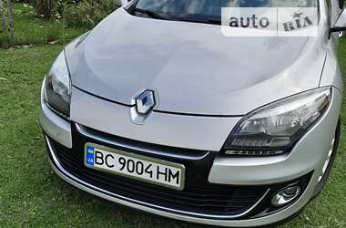 Хэтчбек Renault Megane 2012 в Мостиске