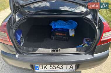 Седан Renault Megane 2007 в 