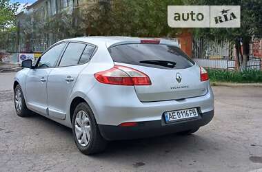 Хетчбек Renault Megane 2014 в Кривому Розі