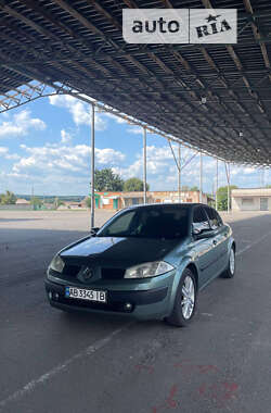 Седан Renault Megane 2004 в Гайсину