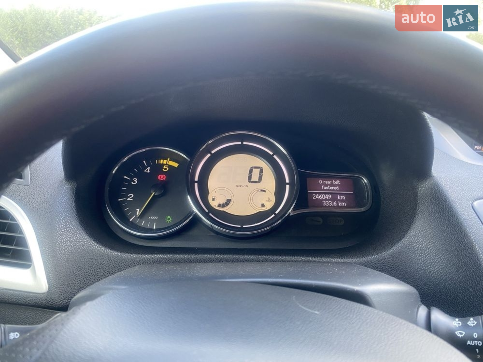 2010 Renault Megane - мініатюра 9