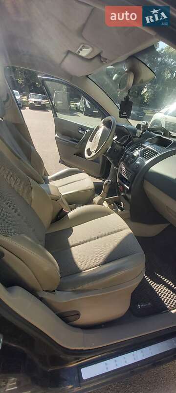 Хетчбек Renault Megane 2003 в Луцьку фото 2 Хетчбек Renault Megane 2003 в Луцьку