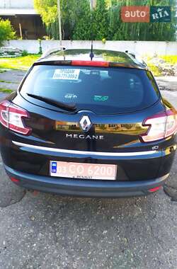 Универсал Renault Megane 2011 в 