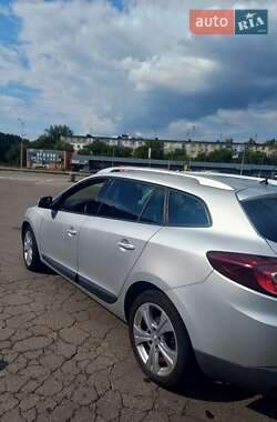 Универсал Renault Megane 2011 в 